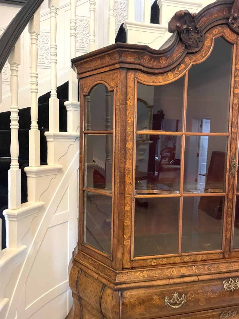 Antique 18th Century Quality Dutch Marquetry Inlaid Burr Walnut Display Cabinet - Image 17